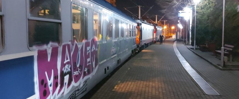 CFR Călători majorează tarifele, dar spune că nu. Ce se scumpește peste două săptămâni