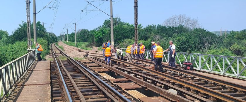 Contract de opt milioane euro pentru repararea unui pod