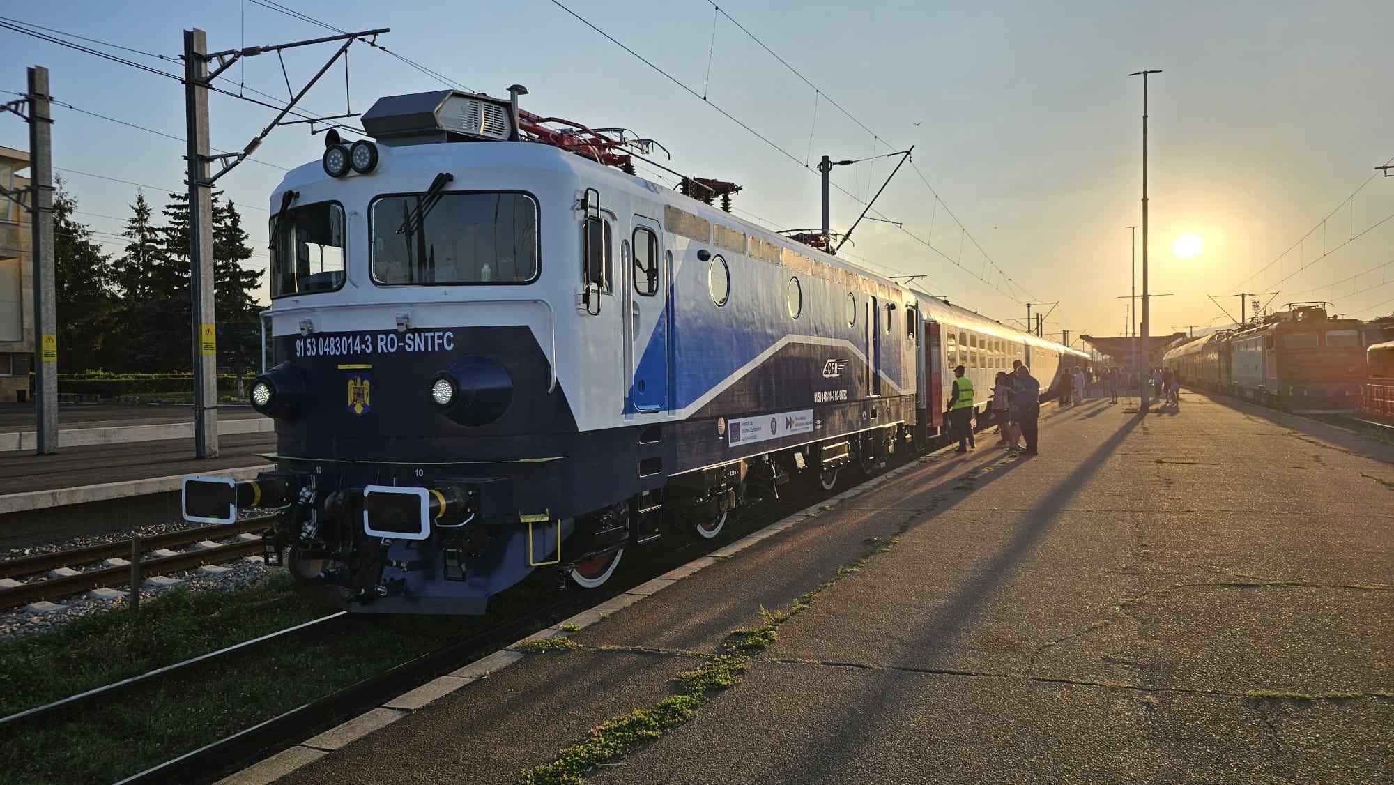 FOTO Ultima locomotivă modernizată la SCRL Brașov prin PNRR iese în teste