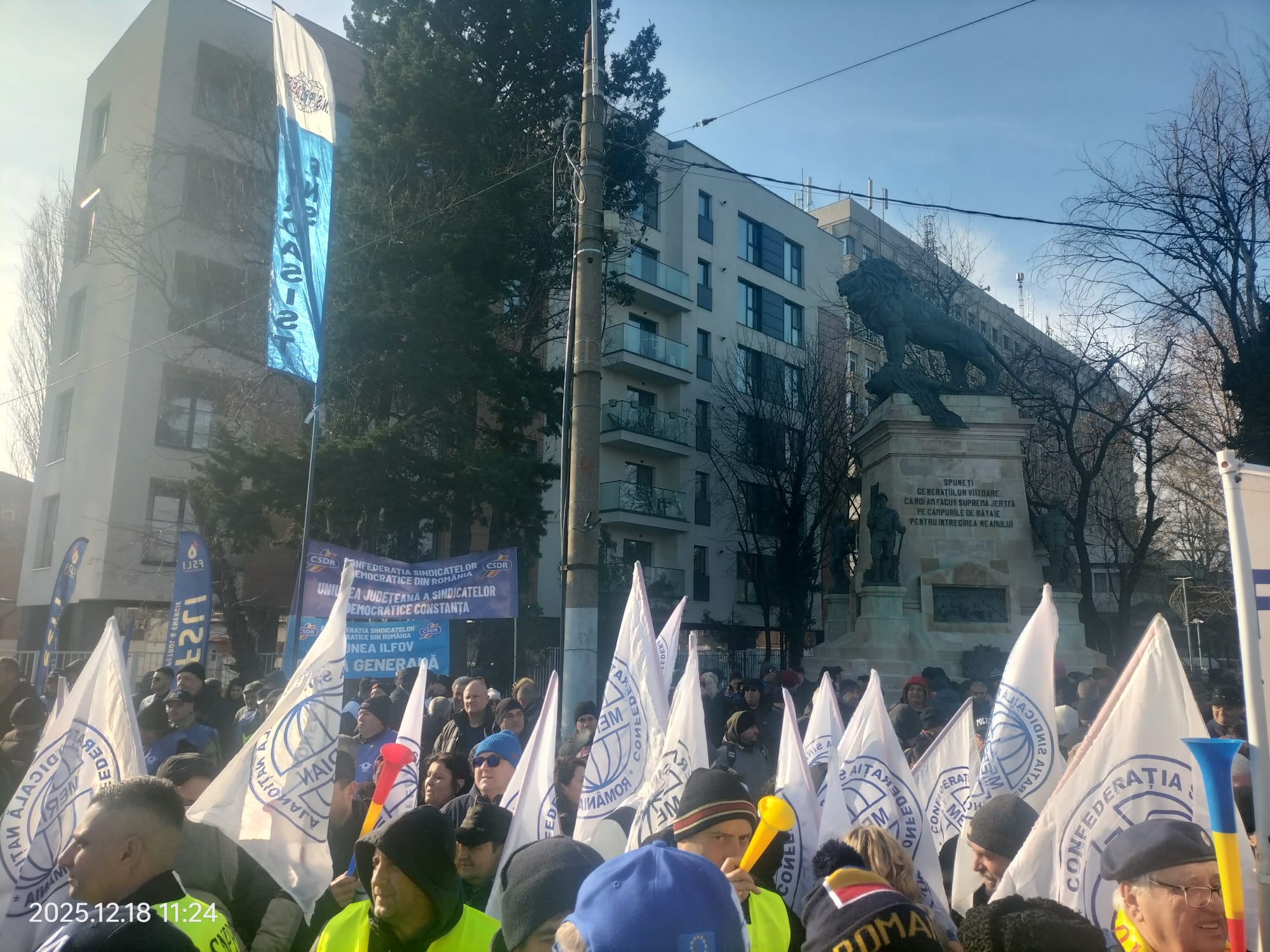 Unde s-a blocat plata salariilor CFR SA