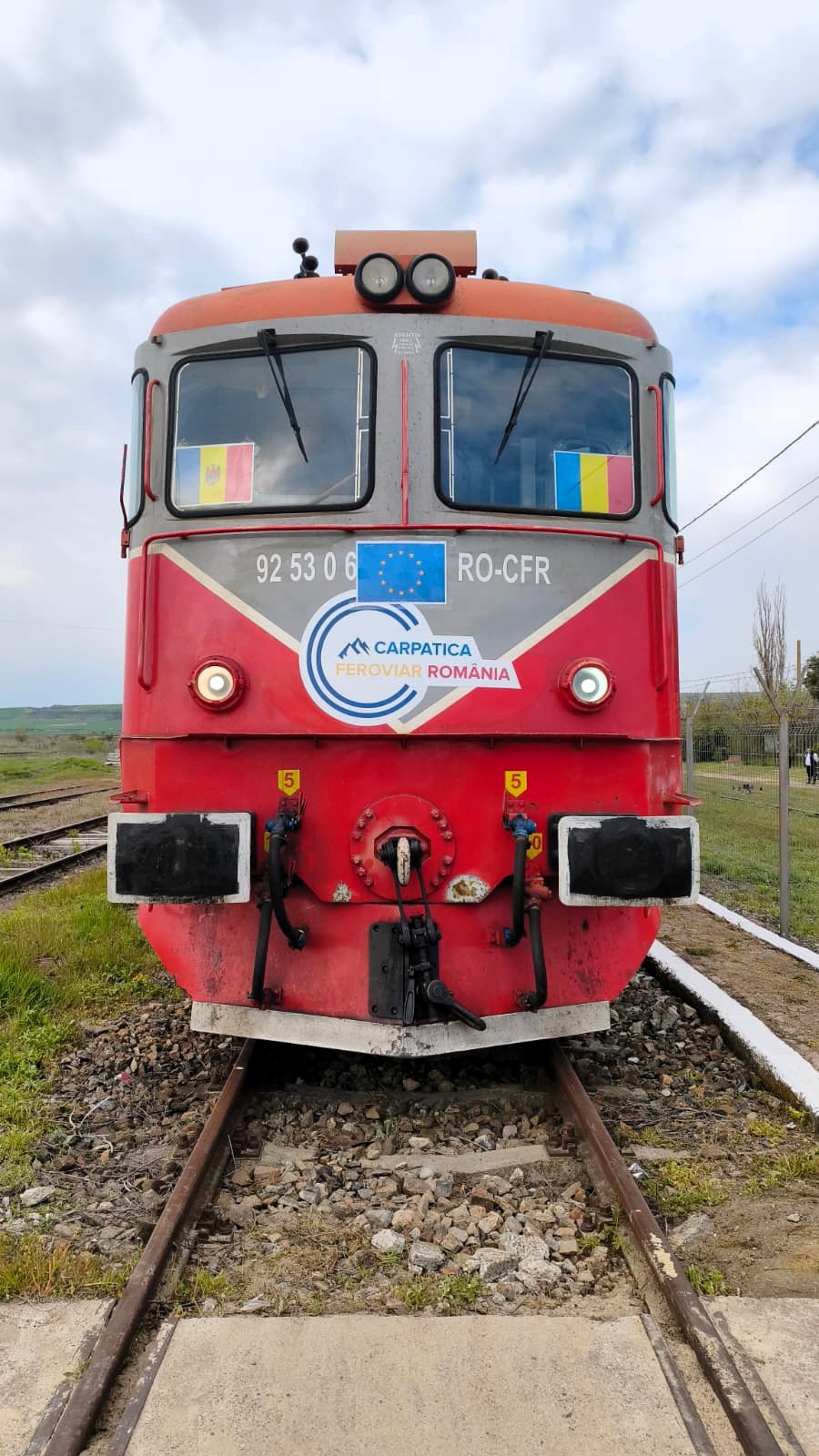 Angajări la CFR SA și Carpatica Feroviar România. Posturi scoase la concurs
